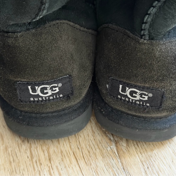 UGG Classic Tall Black Boots 7 - Picture 7 of 10